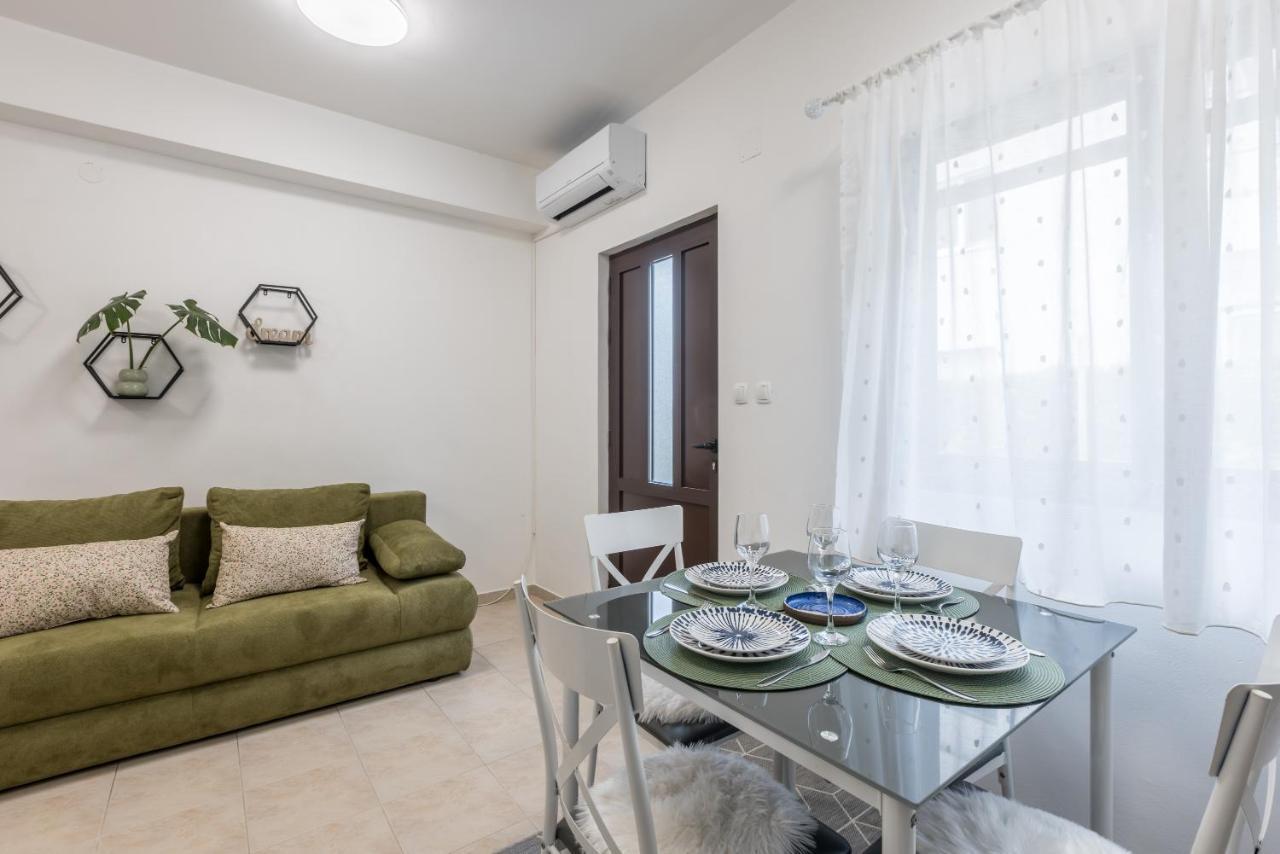 Apartment Lamasha Kaštela Εξωτερικό φωτογραφία